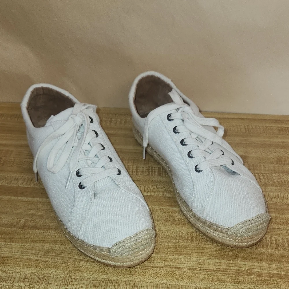 J.JILL Espadrille Lace Up Sneakers, size 11